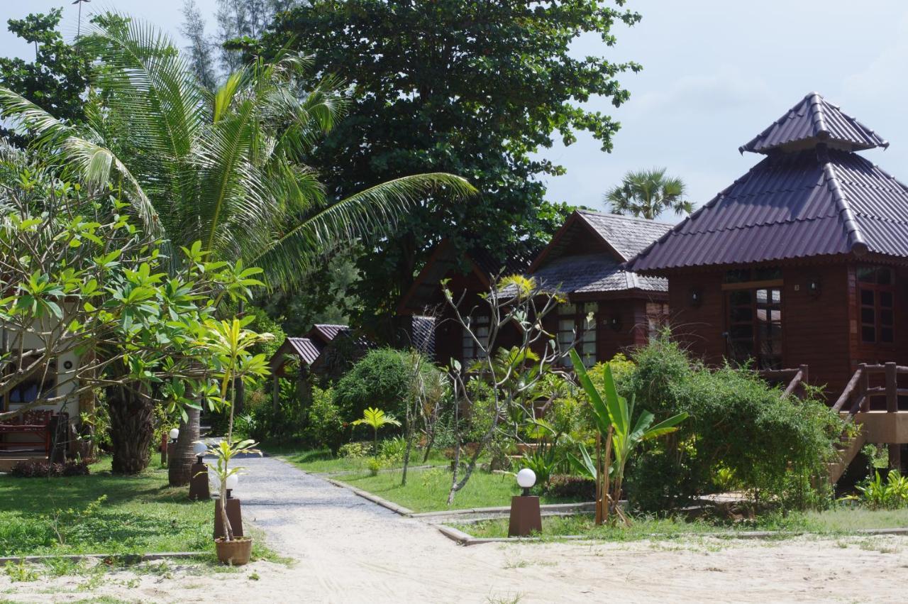 Thai House Beach Resort Ko Lanta Eksteriør bilde