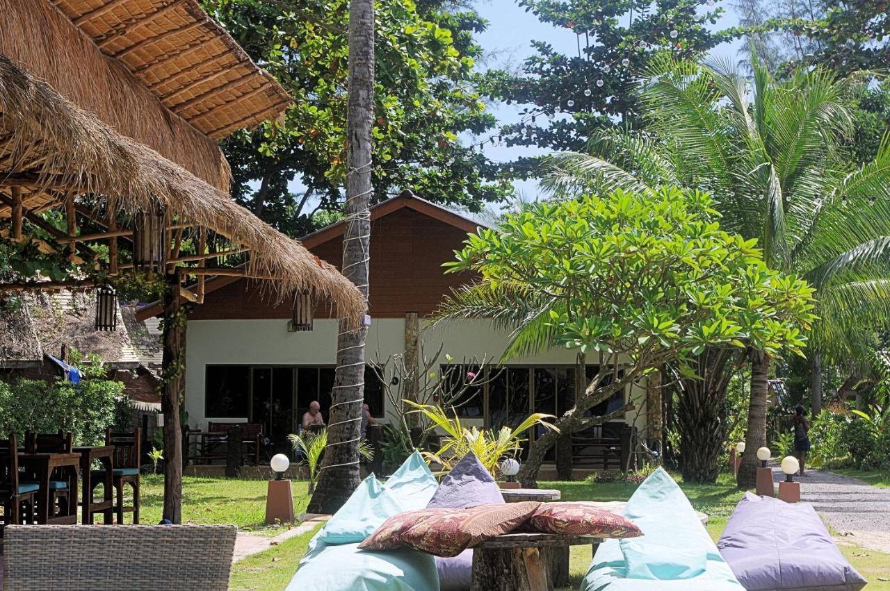 Thai House Beach Resort Ko Lanta Eksteriør bilde