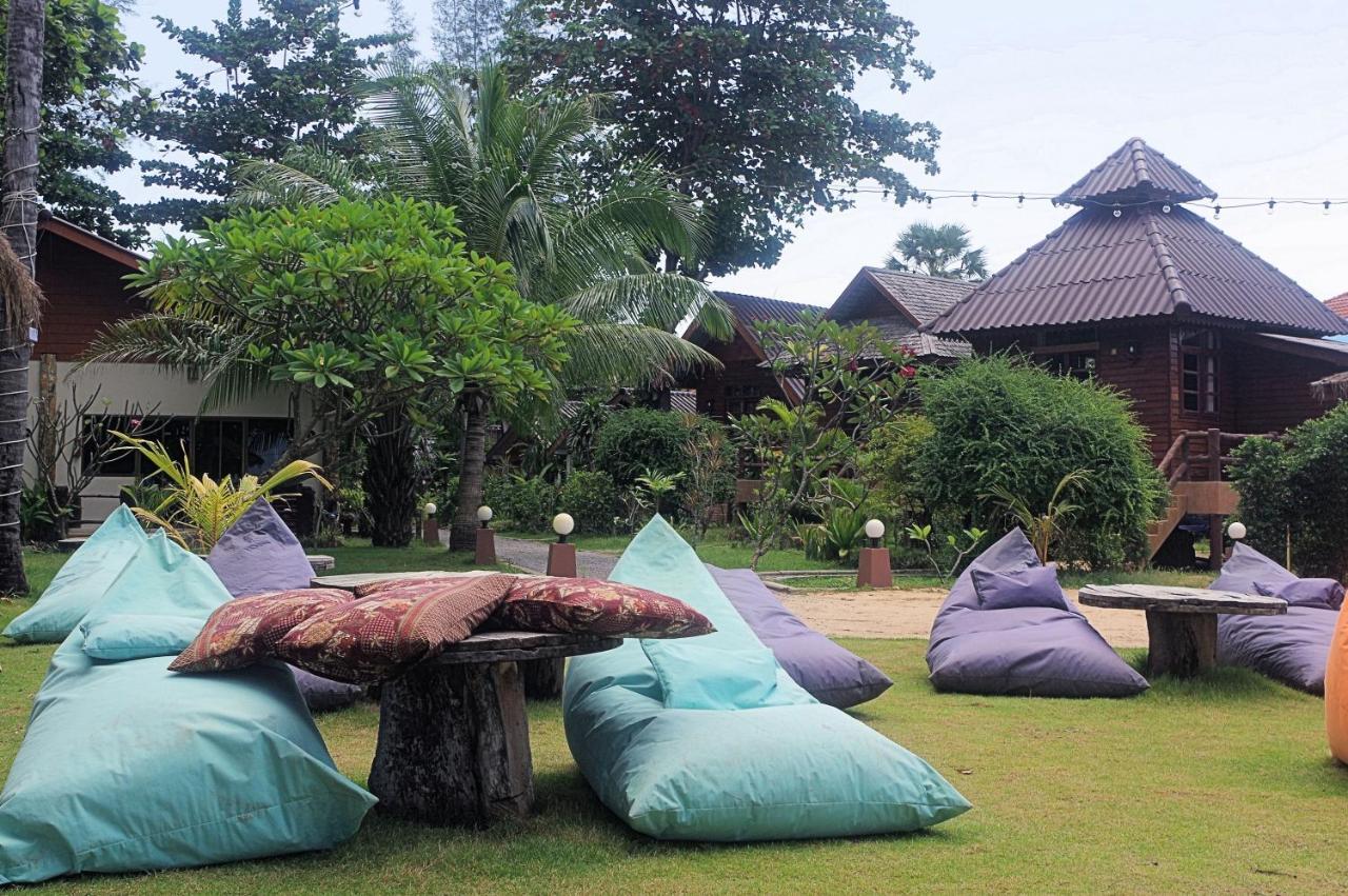 Thai House Beach Resort Ko Lanta Eksteriør bilde