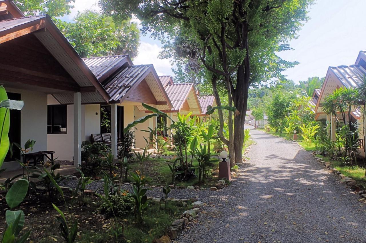 Thai House Beach Resort Ko Lanta Eksteriør bilde